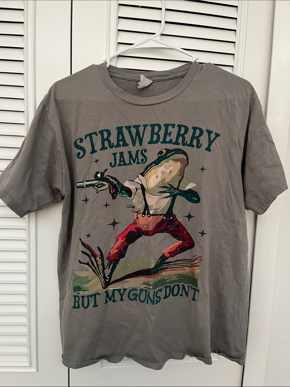funny frog tee